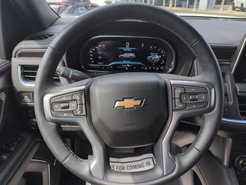 Used 2024 Chevrolet Tahoe LT w/ Luxury Package AWD/4WD image 14