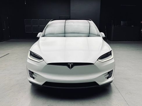 Used 2020 Tesla Model X Performance AWD/4WD image 10