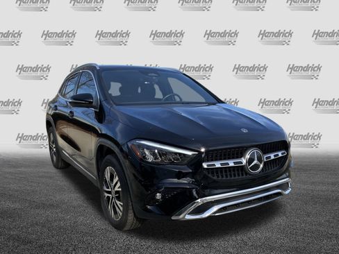 Certified 2025 Mercedes-Benz GLA 250 250 image 2