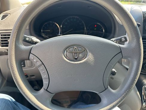 Used 2008 Toyota Sienna LE FWD image 14