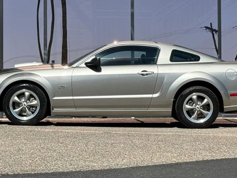 Used 2008 Ford Mustang GT Premium image 5