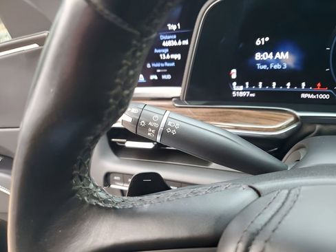 Certified 2022 Cadillac Escalade ESV Sport Platinum w/ LPO, ONYX Package image 37