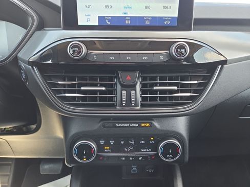 Certified 2023 Ford Escape Active AWD/4WD image 33
