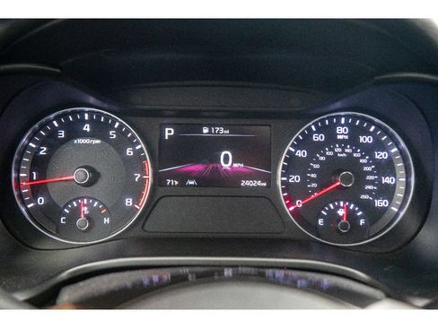 Used 2023 Kia Forte GT-Line w/ GT-Line Premium Package FWD image 23