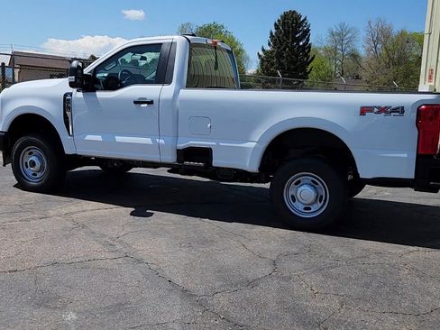 New 2025 Ford F250 XL w/ FX4 Off-Road Package image 4