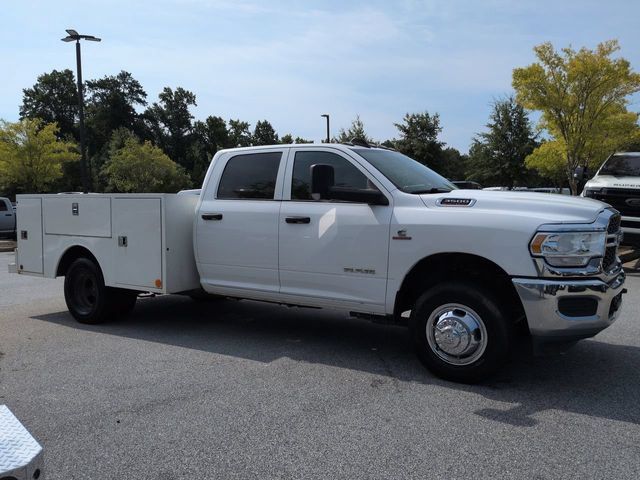 Used 2021 RAM 3500 Tradesman w/ Chrome Appearance Group AWD/4WD image 2