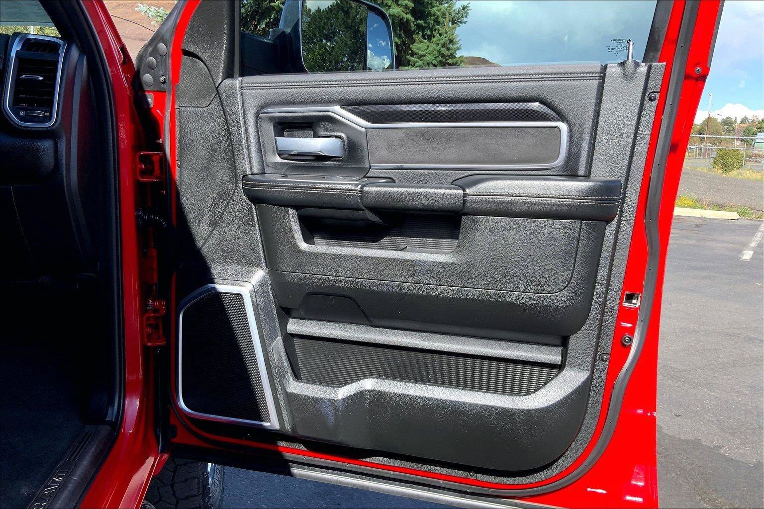 Certified 2022 RAM 2500 Laramie AWD/4WD image 23