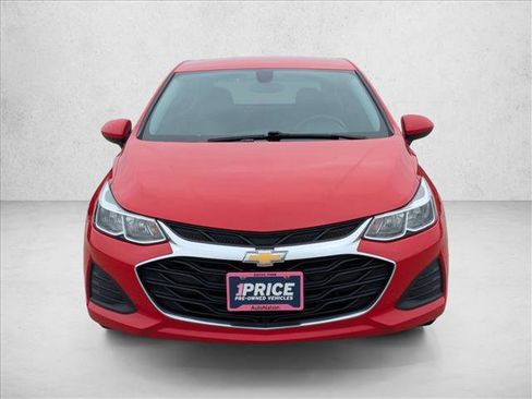 Used 2019 Chevrolet Cruze LS w/ LS Convenience Package image 2