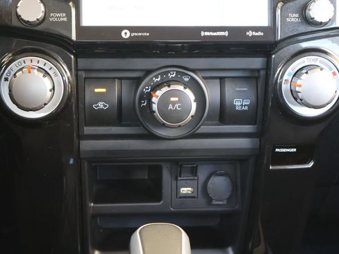 Used 2023 Toyota 4Runner TRD Off-Road Premium w/ Moonroof Package AWD/4WD image 16