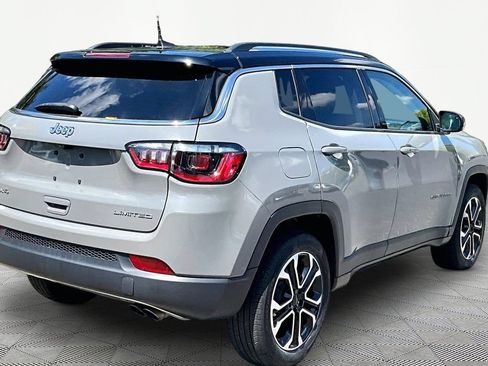 Used 2022 Jeep Compass Limited AWD/4WD image 6