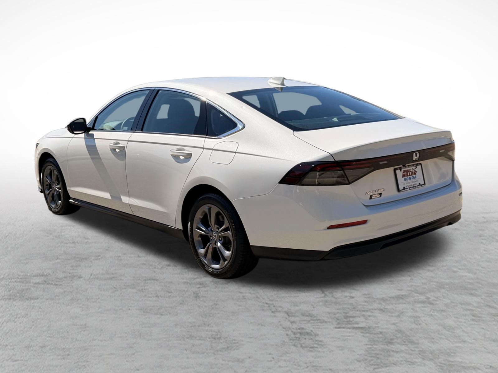 Certified 2024 Honda Accord EX image 4