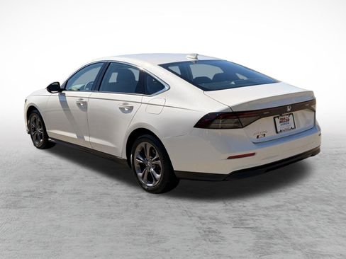 Used 2024 Honda Accord EX image 4