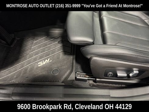 Used 2023 BMW 330i xDrive Sedan AWD/4WD image 18