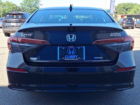 Used 2025 Honda Civic Sport Touring image 5