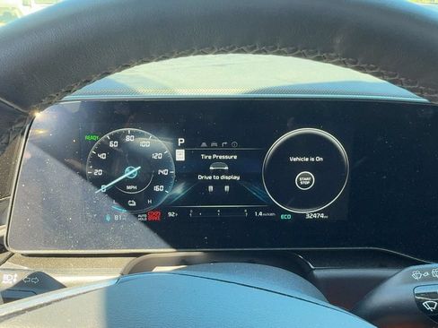 Used 2023 Kia Niro Wave FWD image 16