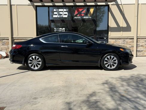 Used 2013 Honda Accord EX image 2
