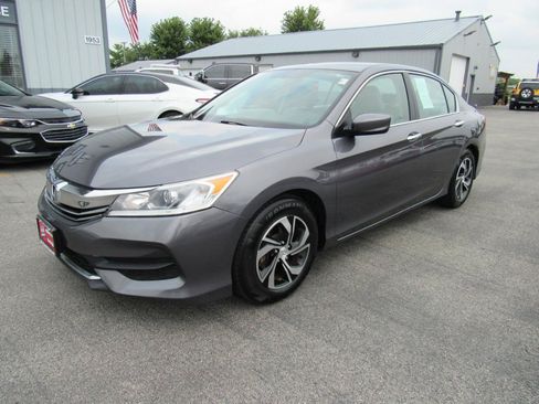 Used 2017 Honda Accord LX image 1