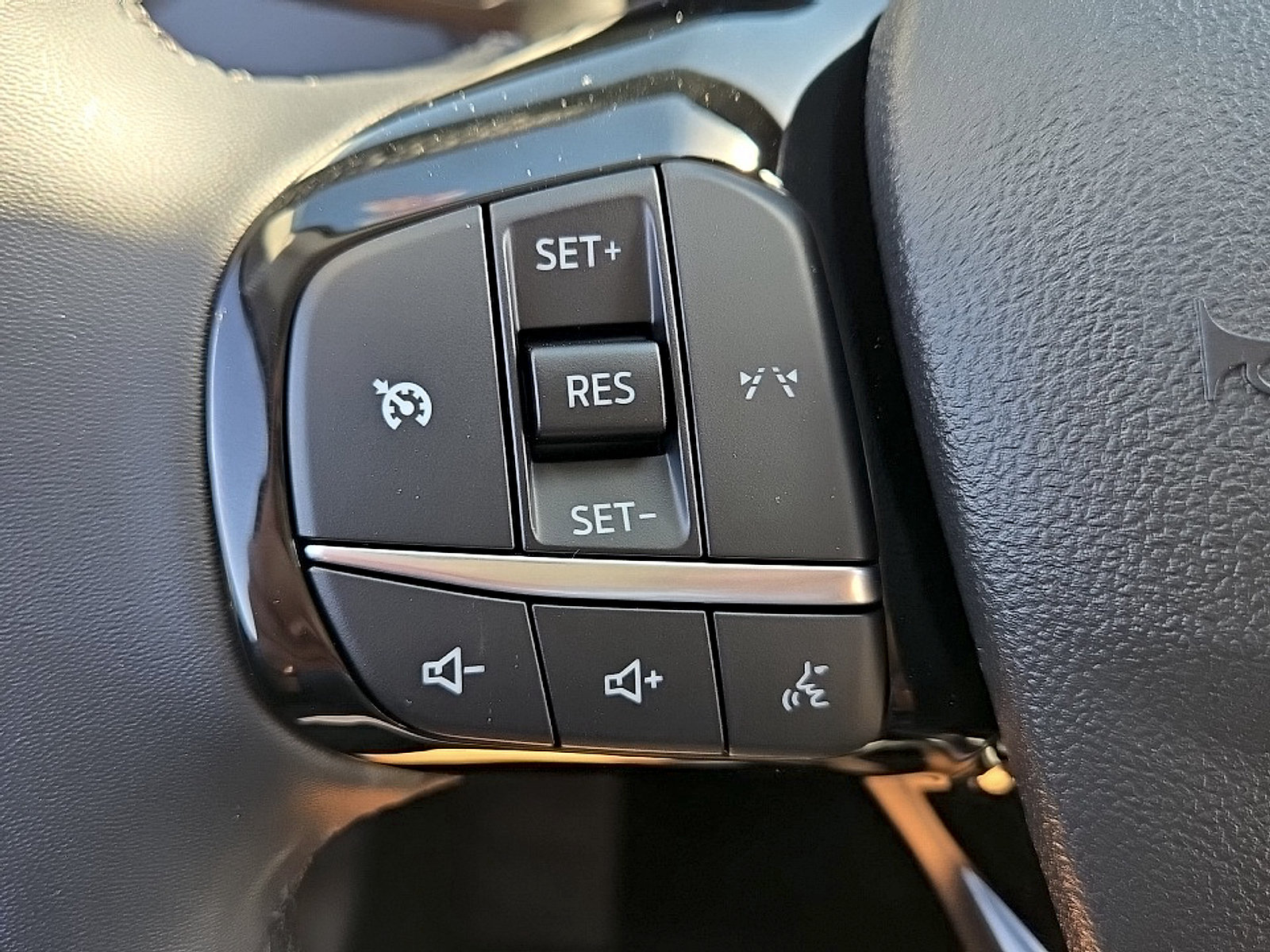 Used 2024 Ford Escape Active AWD/4WD image 13