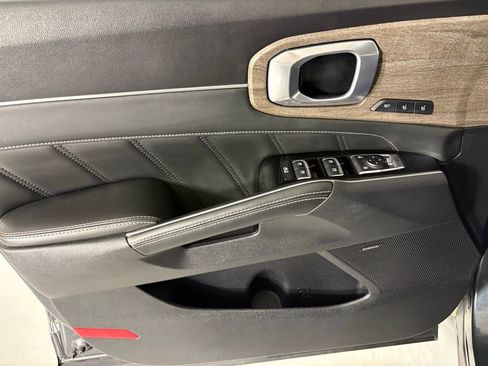 Used 2022 Kia Sorento SX Prestige image 20