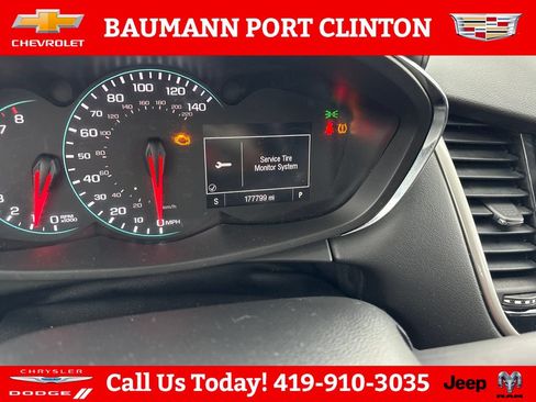 Used 2018 Chevrolet Trax LS FWD image 16