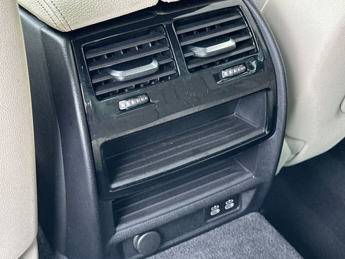 Used 2023 BMW 530i w/ Premium Package RWD image 13