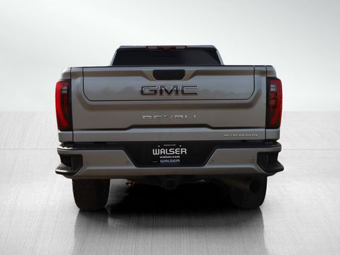 Used 2025 GMC Sierra 2500 Denali Ultimate image 4