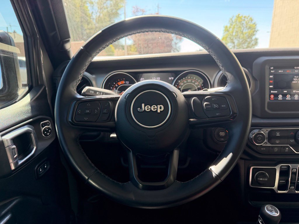 Used 2021 Jeep Wrangler Unlimited Sport AWD/4WD image 10