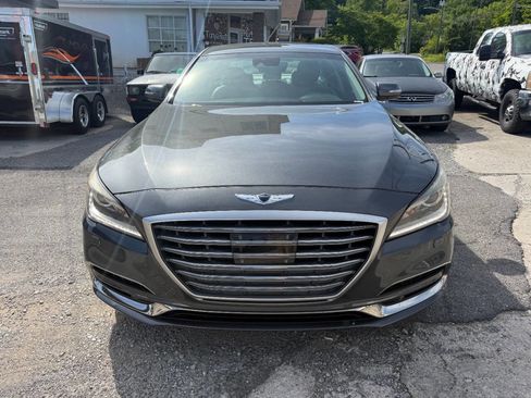 Used 2018 Genesis G80 3.8 AWD/4WD image 3