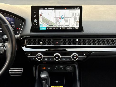 Certified 2023 Honda Civic Sport Touring image 17