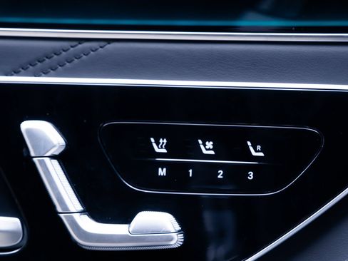 Used 2023 Mercedes-Benz Maybach S 680 4MATIC image 19