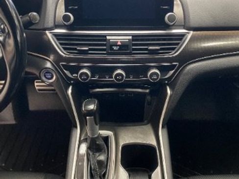 Used 2021 Honda Accord Sport image 19