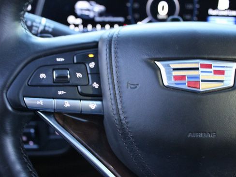 Used 2023 Cadillac Escalade Sport Platinum image 13