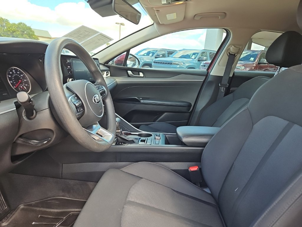 Used 2021 Kia K5 LXS FWD image 15