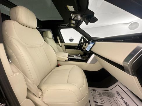New 2026 Land Rover Range Rover Long Wheelbase SE AWD/4WD image 26