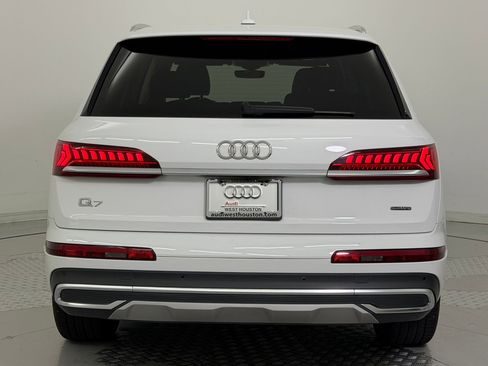 Used 2022 Audi Q7 2.0T Premium w/ Convenience Package image 10