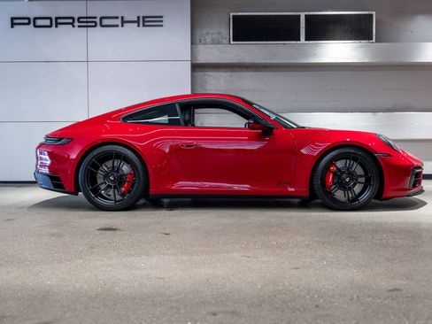 Certified 2024 Porsche 911 Carrera GTS w/ Premium Package RWD image 18