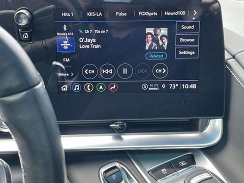 Used 2021 Chevrolet Corvette Stingray w/ Z51 Performance Package image 17