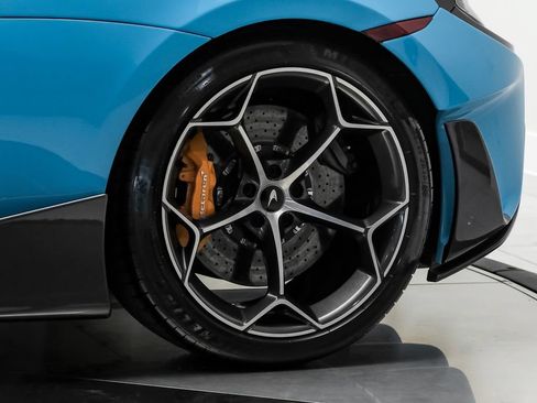 Used 2019 McLaren 600LT RWD image 45