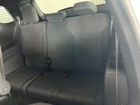 Used 2024 Chevrolet Traverse LT FWD image 53
