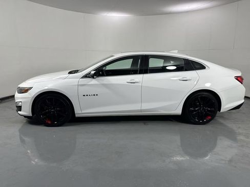 Used 2020 Chevrolet Malibu LT FWD image 30