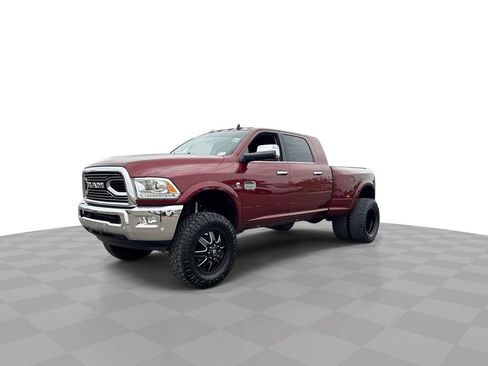 Used 2017 RAM 3500 Laramie Longhorn image 5