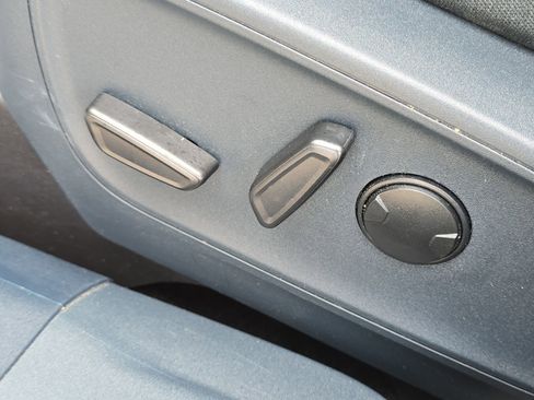 Certified 2024 Ford Maverick XLT w/ XLT Luxury Package image 12