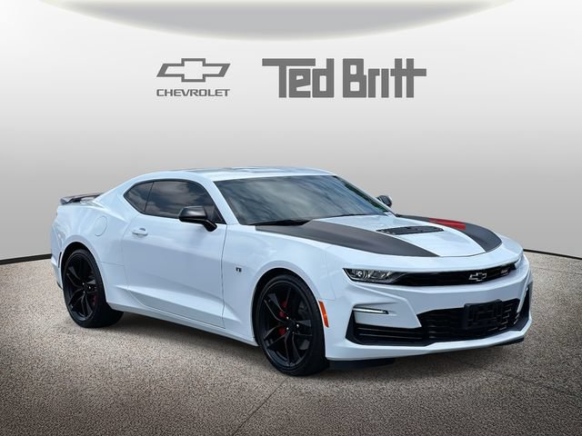 Used 2023 Chevrolet Camaro SS RWD image 3