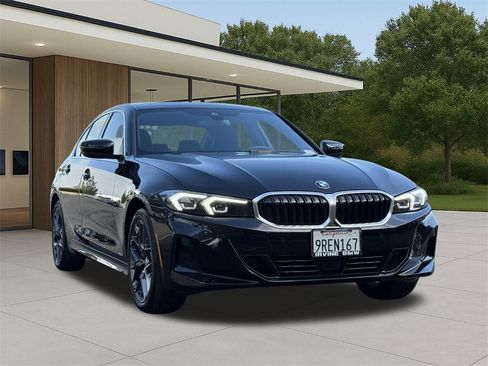 Used 2025 BMW 330i Sedan w/ Convenience Package image 4