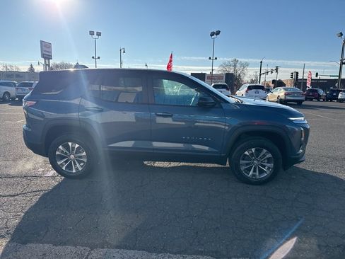 New 2026 Chevrolet Equinox LT w/ Safety and Technology Package image 6