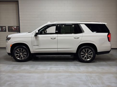 Certified 2022 Chevrolet Tahoe LT w/ Luxury Package image 2