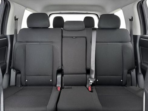 Used 2026 Hyundai Santa Fe SE FWD image 27