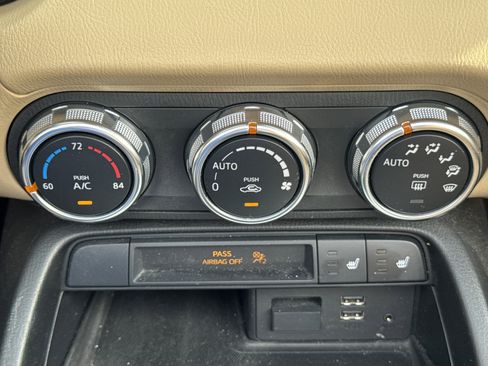 Used 2017 MAZDA MX-5 Miata Grand Touring image 23