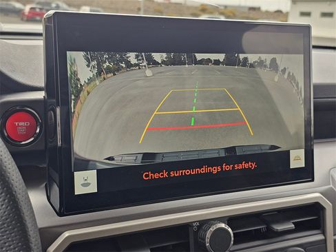 Used 2024 Toyota Tacoma TRD Sport image 25