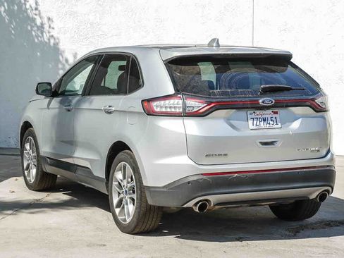 Used 2017 Ford Edge Titanium w/ Equipment Group 301A AWD/4WD image 8